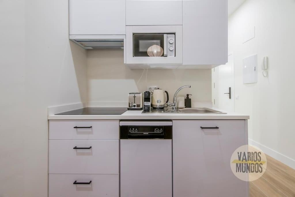 Cozy Y Centrico Apt Para 6Pax En Plaza Del Carmen E2 مدريد المظهر الخارجي الصورة