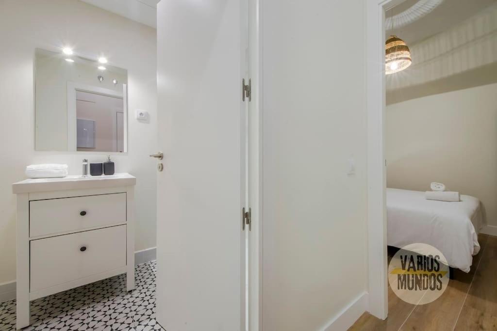 Cozy Y Centrico Apt Para 6Pax En Plaza Del Carmen E2 مدريد المظهر الخارجي الصورة