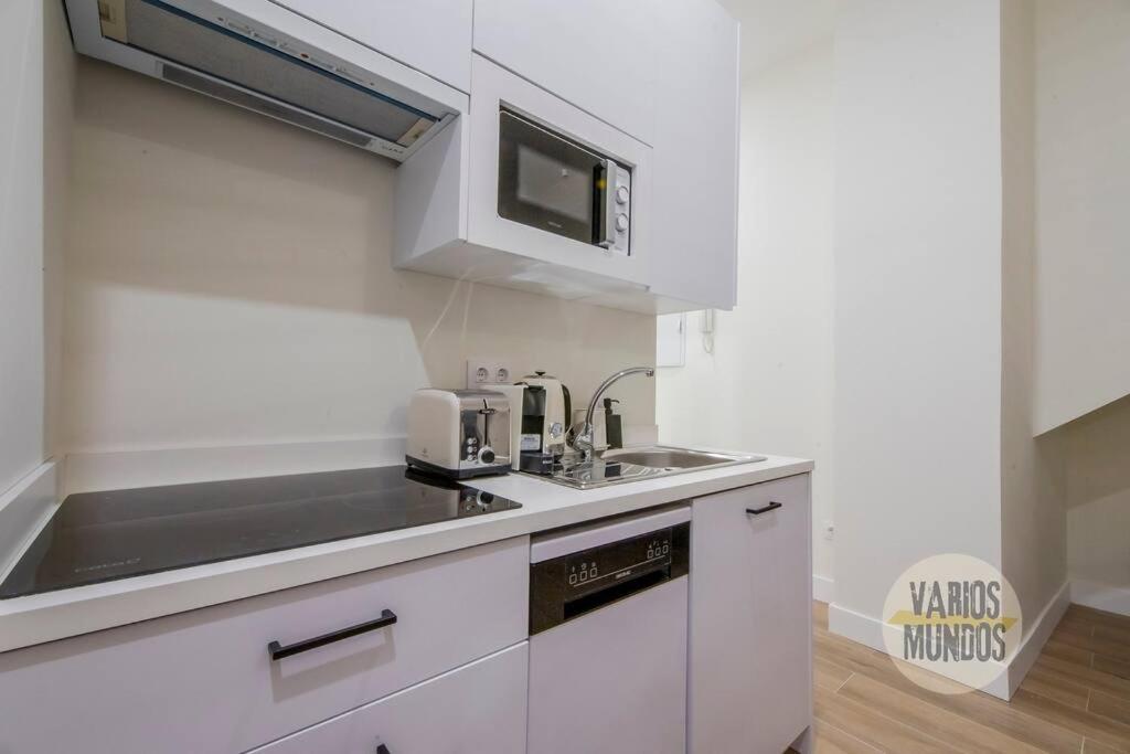 Cozy Y Centrico Apt Para 6Pax En Plaza Del Carmen E2 مدريد المظهر الخارجي الصورة